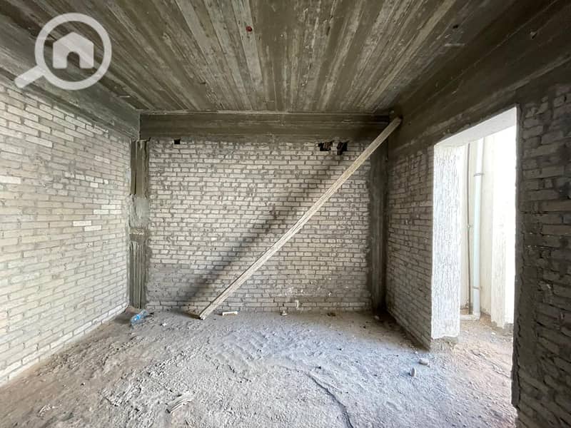 4 82f5a01e-c575-4c7b-9201-cfcff6645c08. jpg