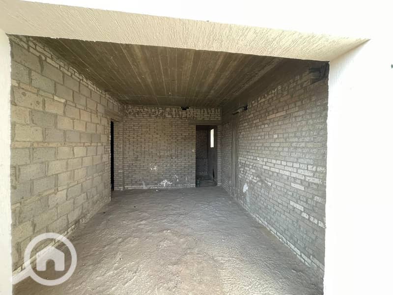 9 eef37a64-d893-41aa-b922-cb328f63626c. jpg