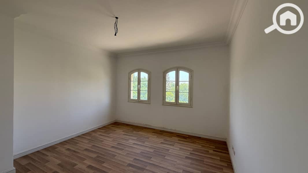 3 4b83f6fd-3e66-45d6-b1d9-8ea1ead2a8bf. jpeg