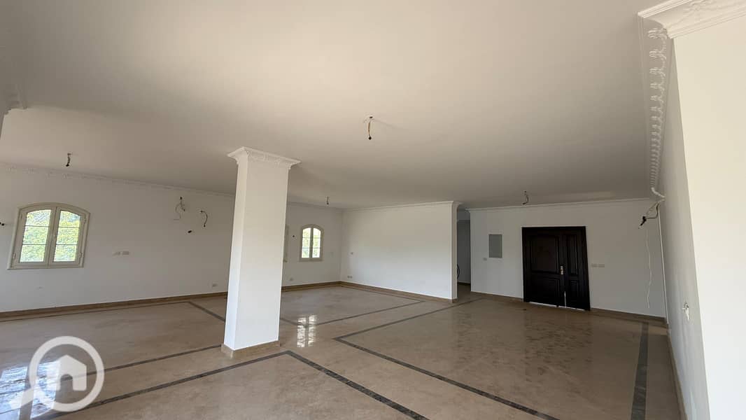 4 6d789c43-c588-43e0-995c-44a64fadba2b. jpeg