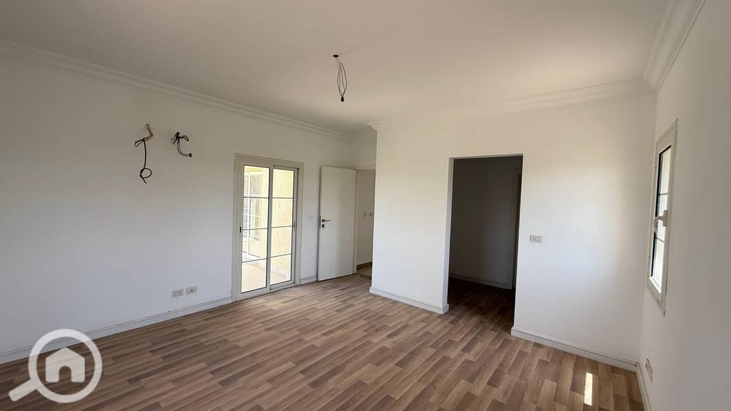 8 8fb92e8e-967e-456d-ad3a-7027ceb84148. jpeg