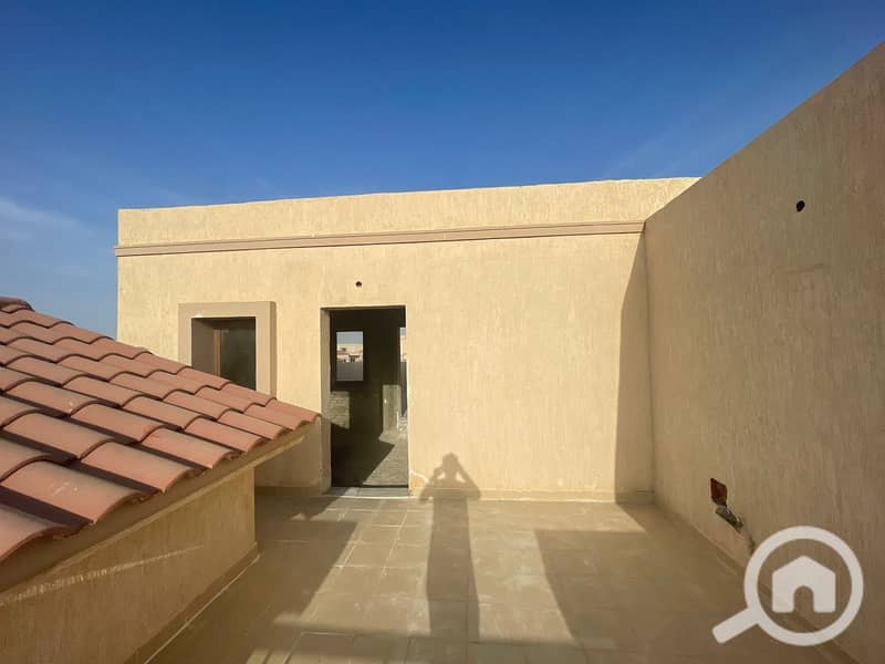 2 3a70a96b-59a2-459c-b935-75a9eeb458be. jpg