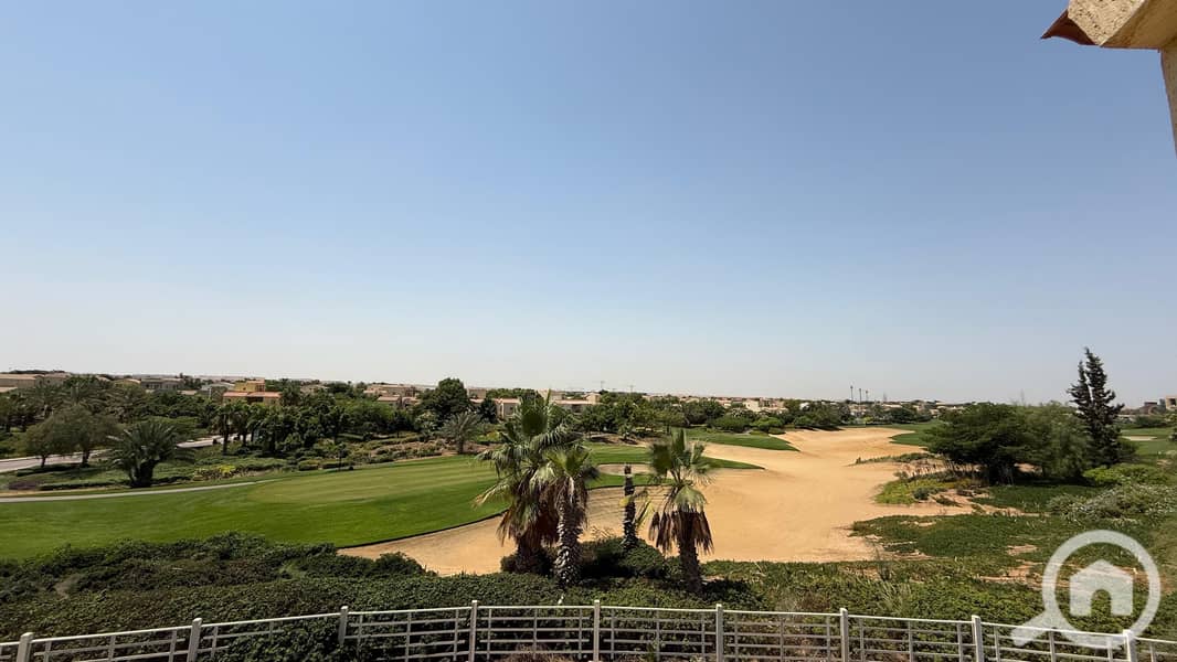 27 e5f26c27-aa64-428b-a53c-9a60c23ae277. jpeg