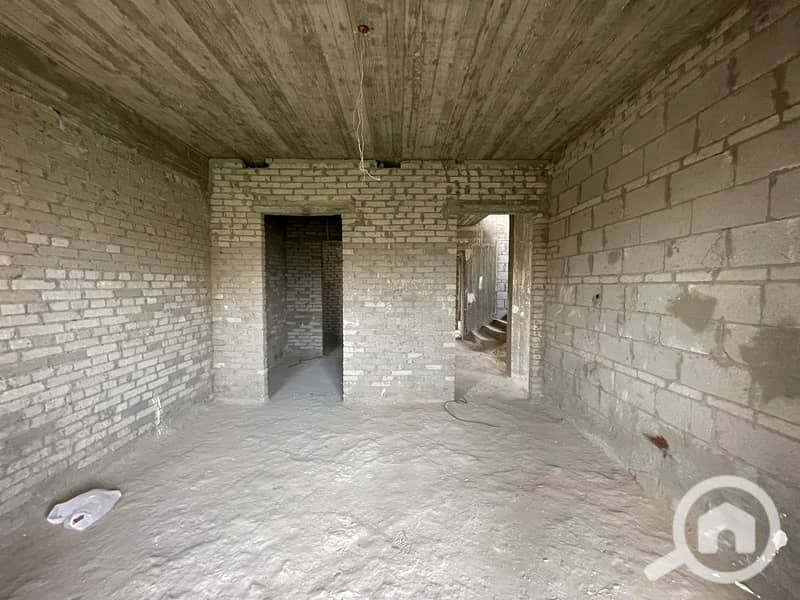 11 a0f1443d-8e0d-42d9-98ff-88608f2392a4. jpg