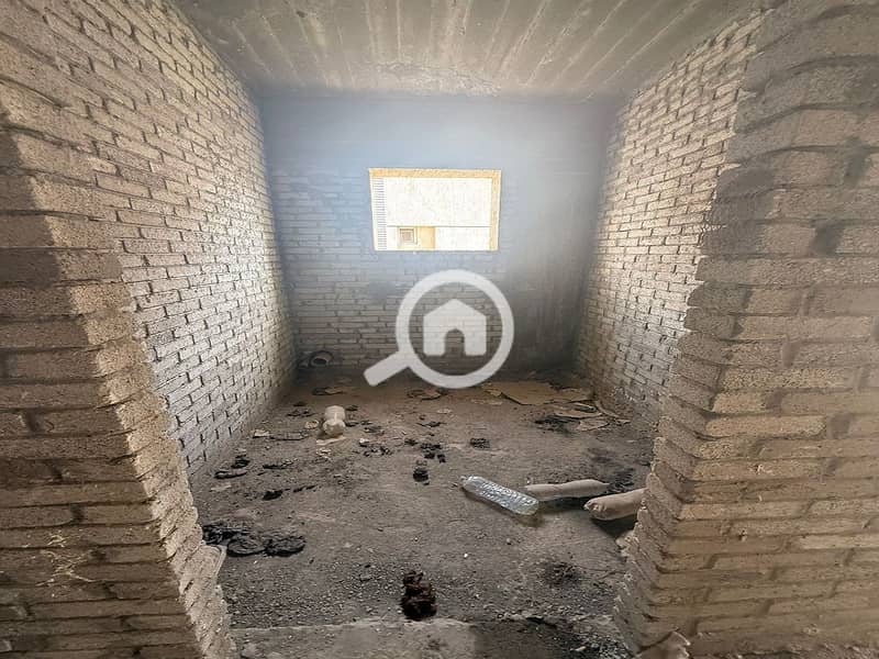 9 bad47e5f-4976-45e3-af9b-684e435b4b81. jpeg