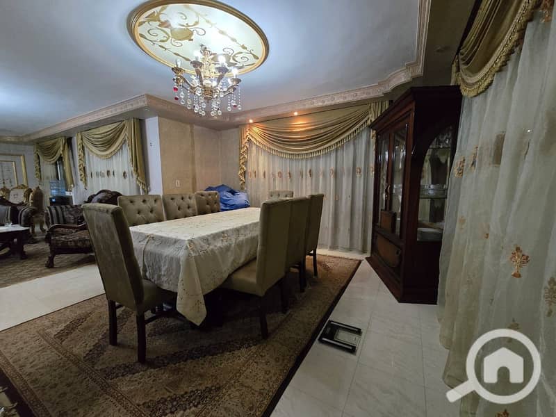 9 692f14d5-e248-4803-89f3-12f33eb315ff. jpeg