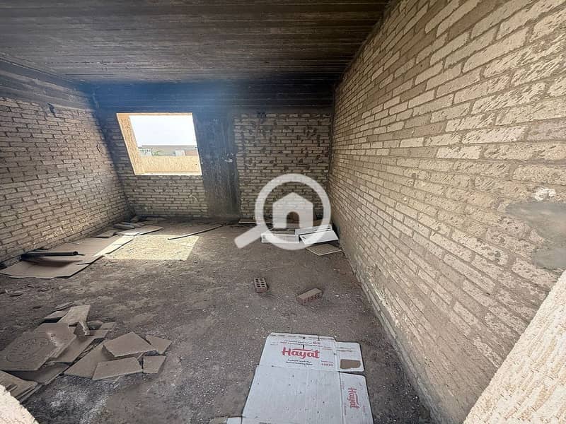 14 dc95d5d5-dd21-4316-9d22-565e775627c9. jpeg