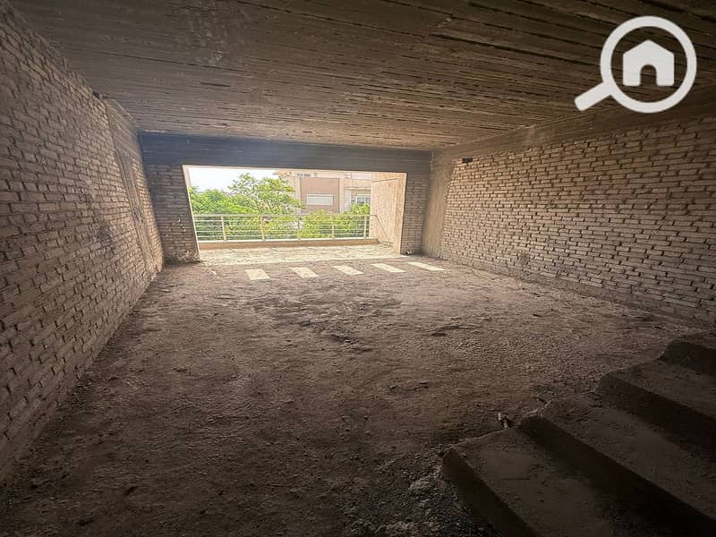 17 e727fad5-0af8-4790-8b25-e22a928daf68. jpeg