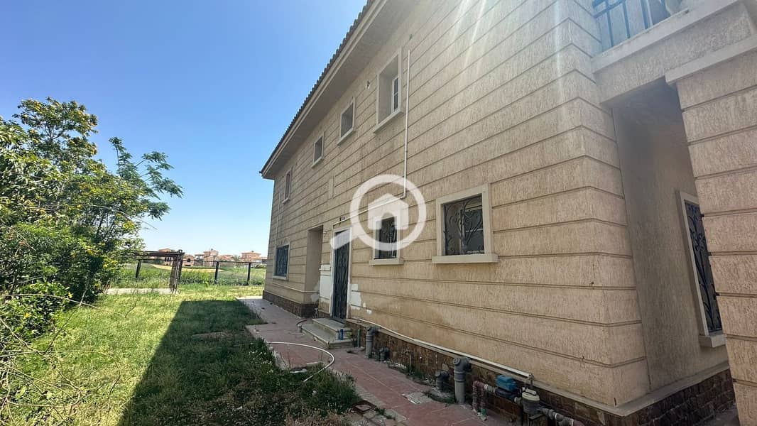 15 316057aa-68c7-42bb-8340-ab4597a20879. jpg