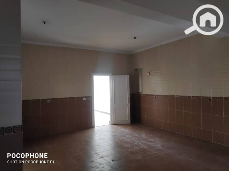 4 2be408ce-77c3-4eba-93ed-fbed8c91cb4c. jpeg