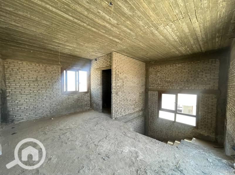 12 WhatsApp Image 2022-11-08 at 12.45. 04 PM (1). jpeg