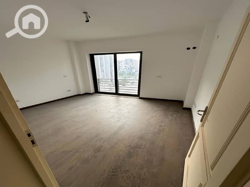 3 WhatsApp Image 2025-02-10 at 5.16. 37 PM. jpeg