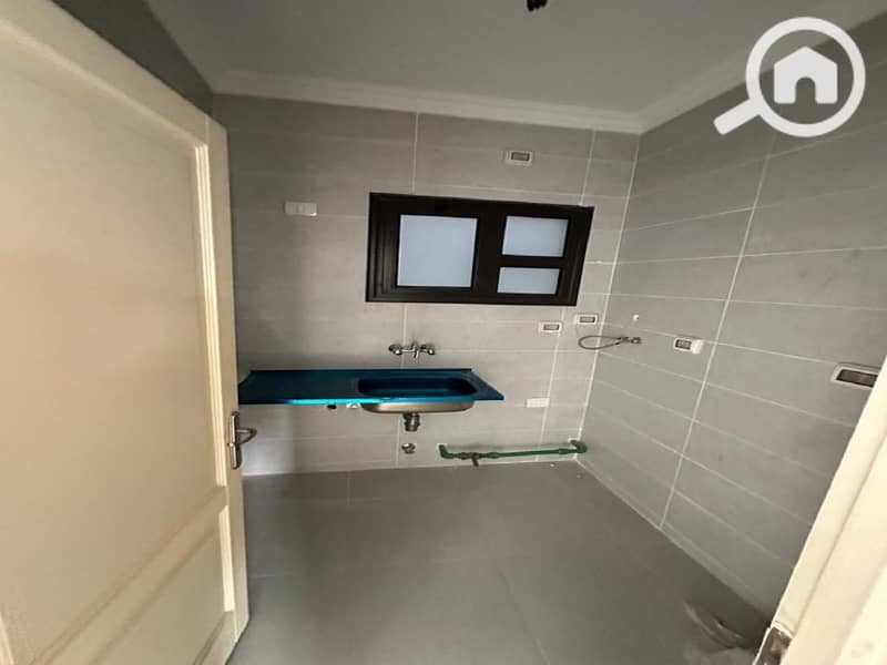 5 WhatsApp Image 2025-02-10 at 5.16. 38 PM. jpeg