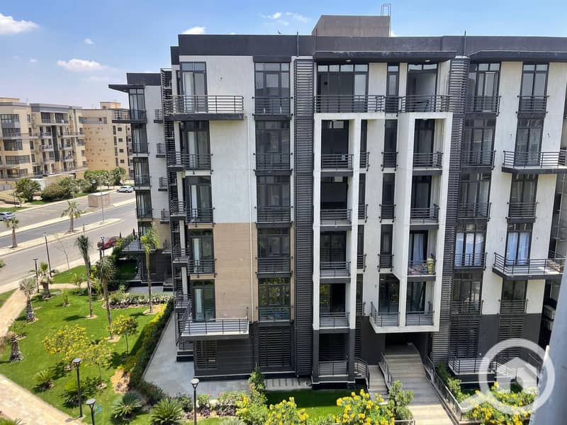 8 471415521_1077120641093666_3030830327403219065_n. jpg