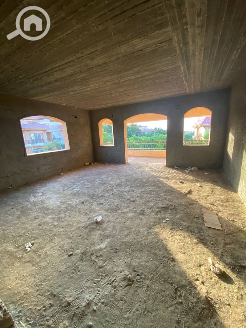 9 38872667-268a-497b-8186-8ff9f063b191. jpg