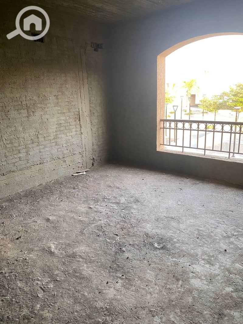 14 be8ee09a-9fc9-4443-b4a7-c5543395ad1e. jpg