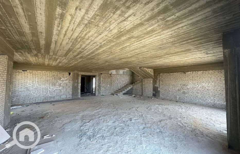 3 5f3d540e-f405-42e4-83f5-6c74be312900. jpg