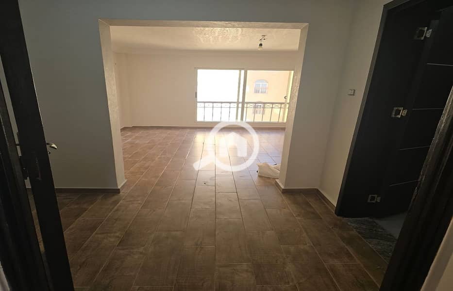 2 0a04c8c4-23c6-481e-80d5-82352aa66359. jpg