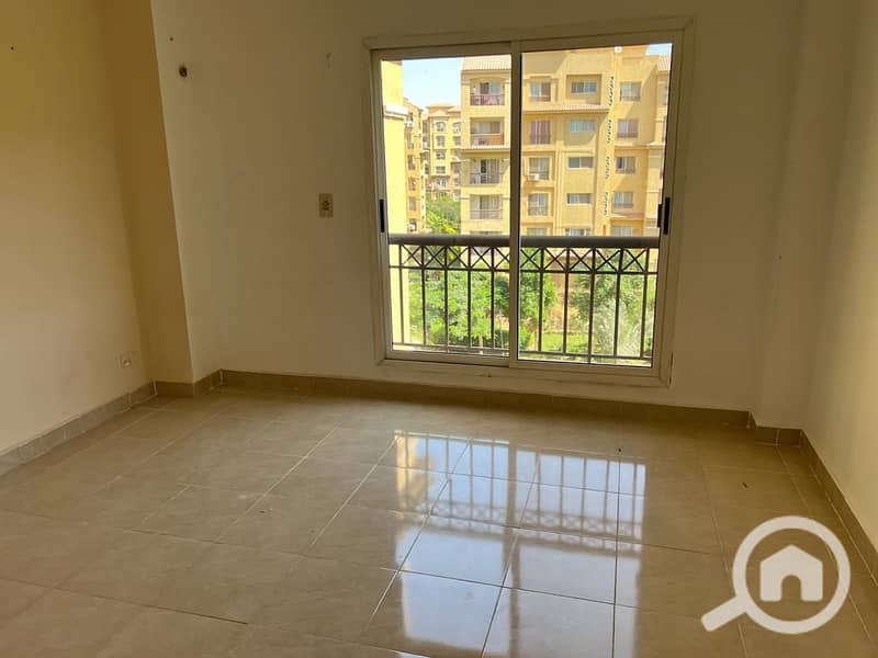 12 fdf16872-c2c6-4de4-87c7-f2be1932bc3b. jpg