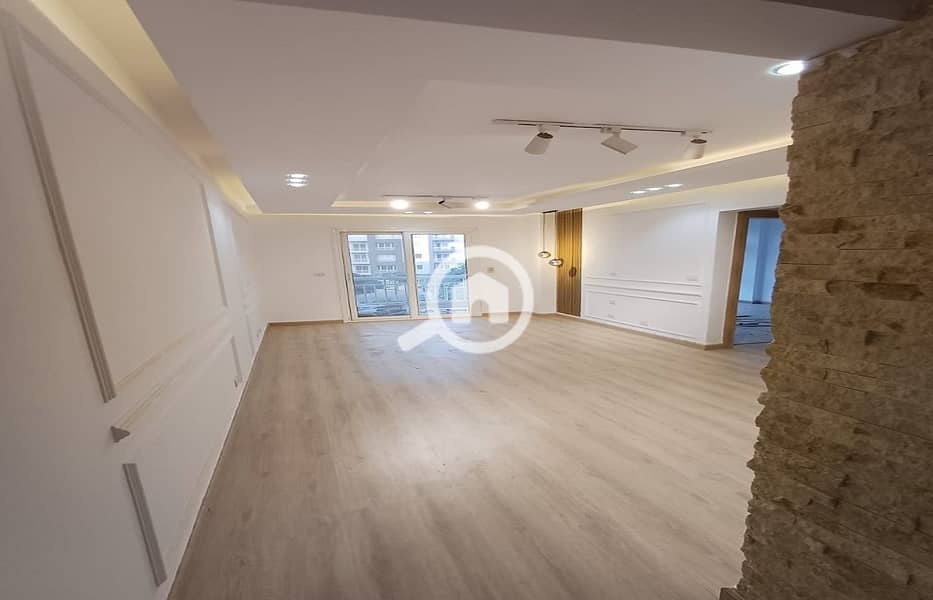 11 68353b0a-ff31-41aa-966b-7b11df34f8a2. jpg