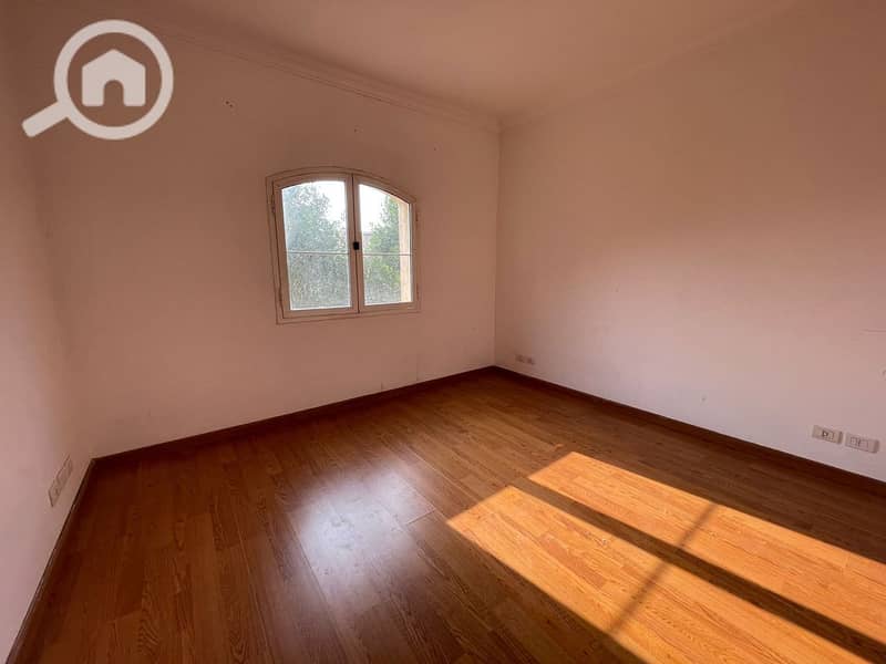 4 6d2344b5-22eb-403e-861a-c5b14207264b. jpeg