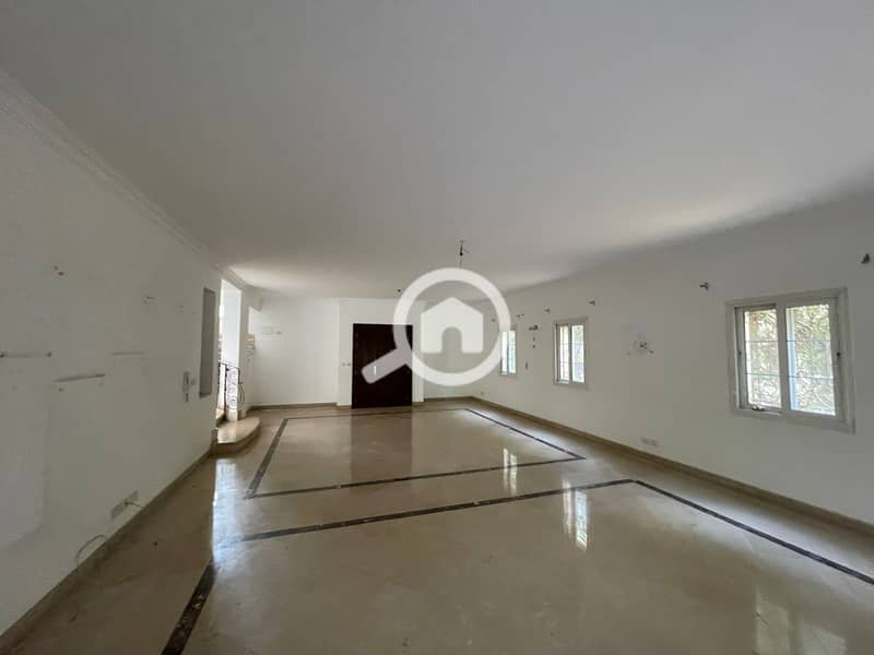 12 920ae0e2-bd1d-4d27-838b-d315aa7c0f99. jpeg