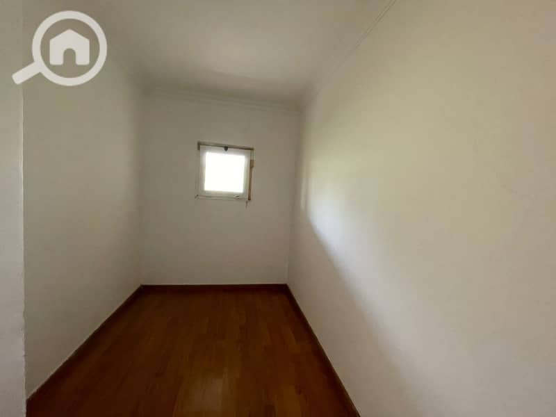 14 de43fa30-1a11-4512-aad5-abda05180aea. jpeg