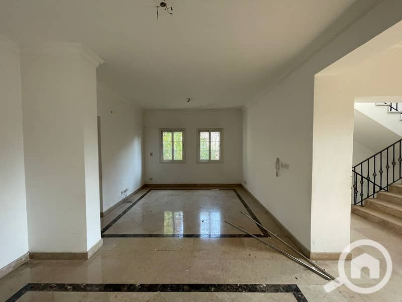 16 efae4665-e164-45d0-ad8a-a1aa2e8866a7. jpeg