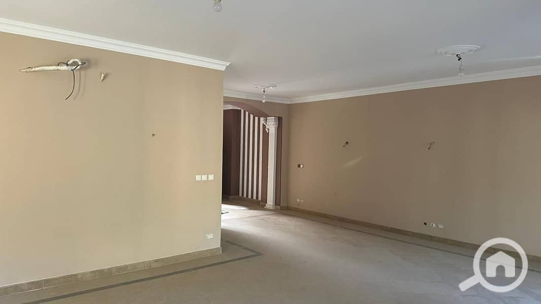 3 12b98d3b-c927-48e8-ad9a-2c25f2f921ea (1). jpg