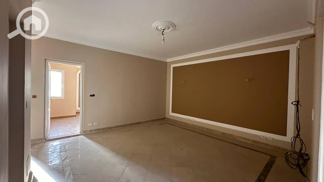 18 fe139501-c3b6-4839-b004-e3ff15d453d3. jpg