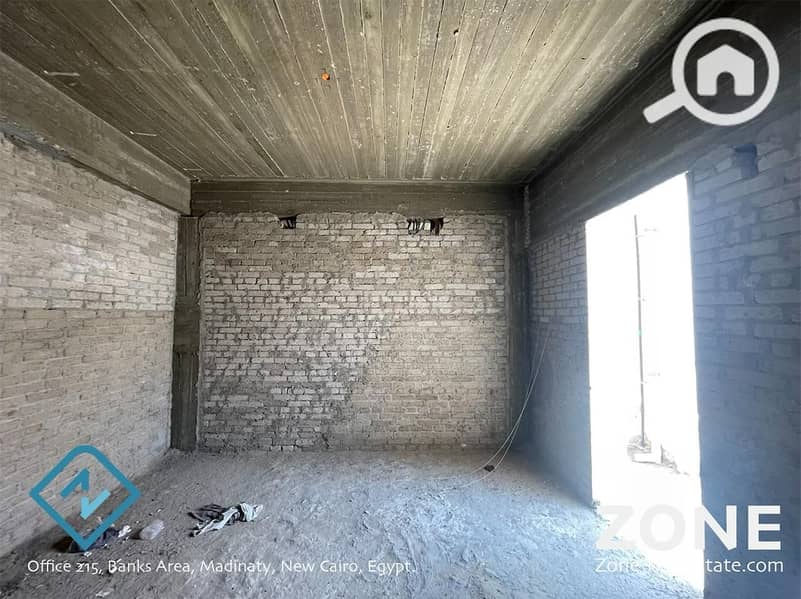 5 e62029e5-3b0c-448e-8a45-b76055ea9836. jpg