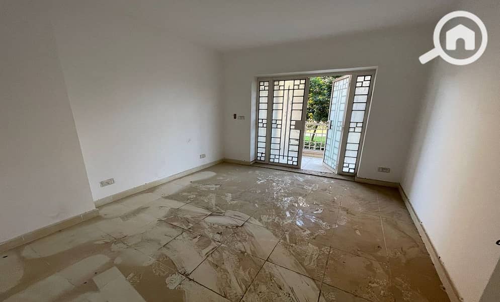 10 a77ddd6d-87d2-4410-8a58-4e04af532c06. jpeg