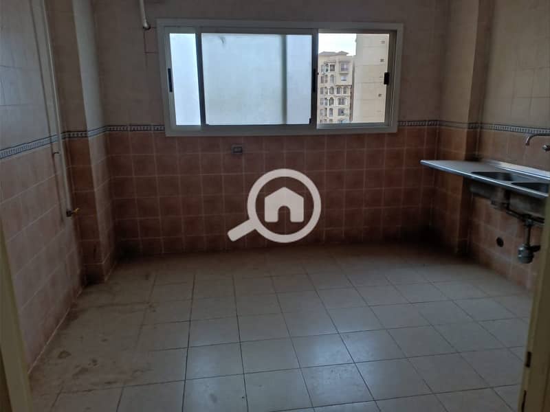 7 18da020b-a3b9-4886-a71c-df8f0a69d3c7. jpg