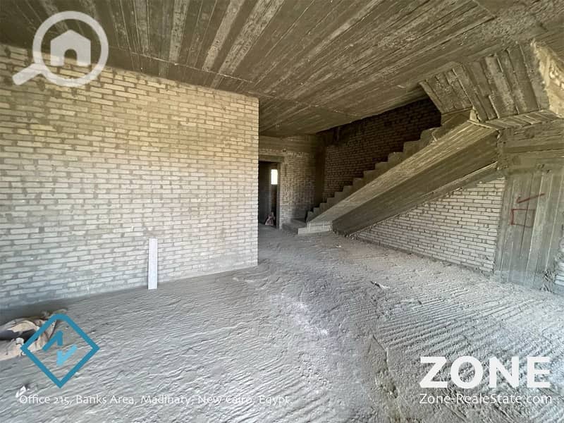 5 5c31f152-80a3-4d3e-987d-6b5a678e05a5. jpg