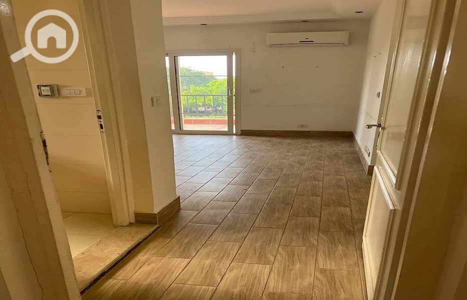 6 9bf923a4-5047-4c9b-9bf0-73cf18df2de7. jpeg