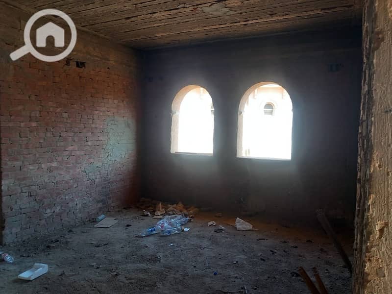 4 49040b06-1039-4ba2-81e3-8684a39ec9c8. jpeg