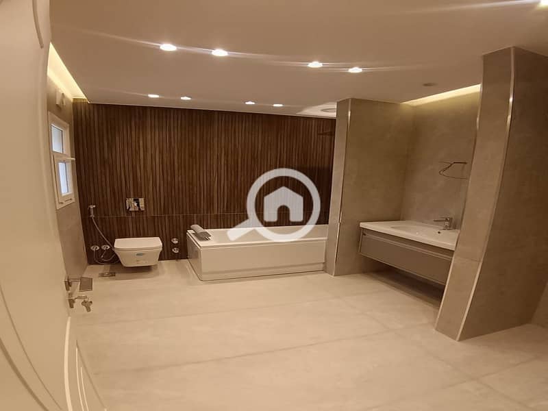 7 71b994cd-b0dc-4685-8f4e-ef96492c9682. jpeg