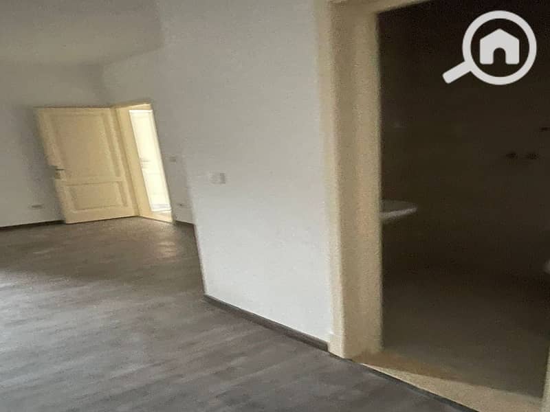 3 61abb941-ce26-44d0-8144-8b02575c7d37. jpeg