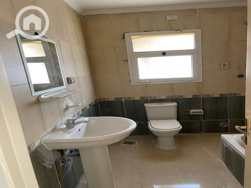 5 438060114_352920274420692_5284621684590765885_n. jpg