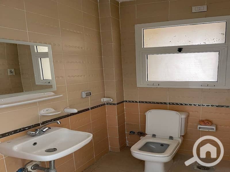 6 438077885_352920271087359_7579221365915004955_n. jpg