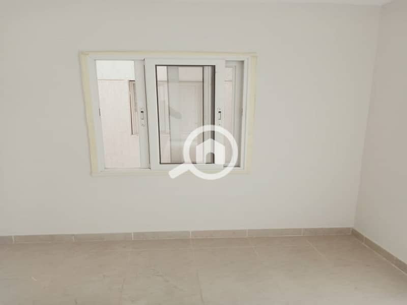 18 64b0d8b2-8855-478b-aed6-2321c38ebba8. jpg