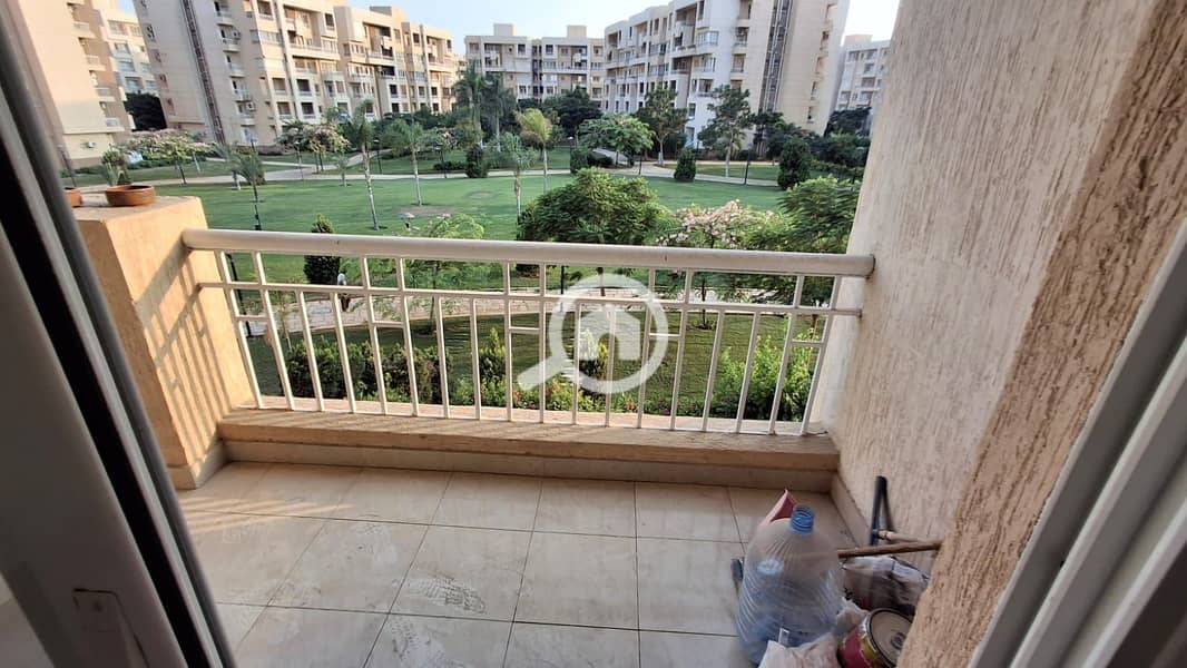 28 27d723d4-e55d-4d99-bb8b-782a4930922e. jpg