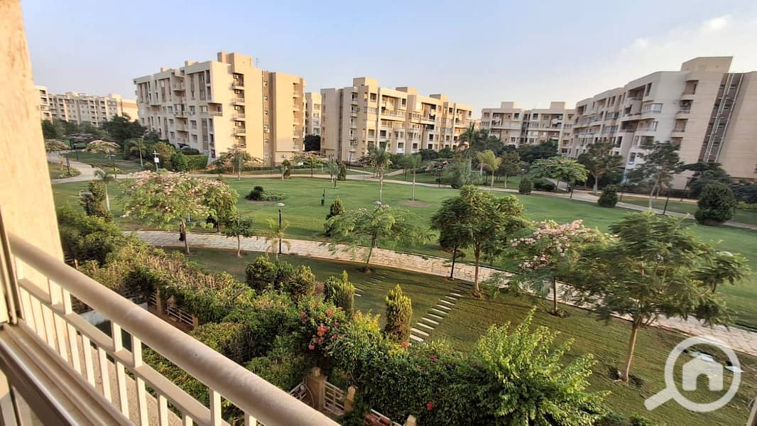 32 a547344e-8a2e-4d53-bcba-3d4a09a3787d. jpg