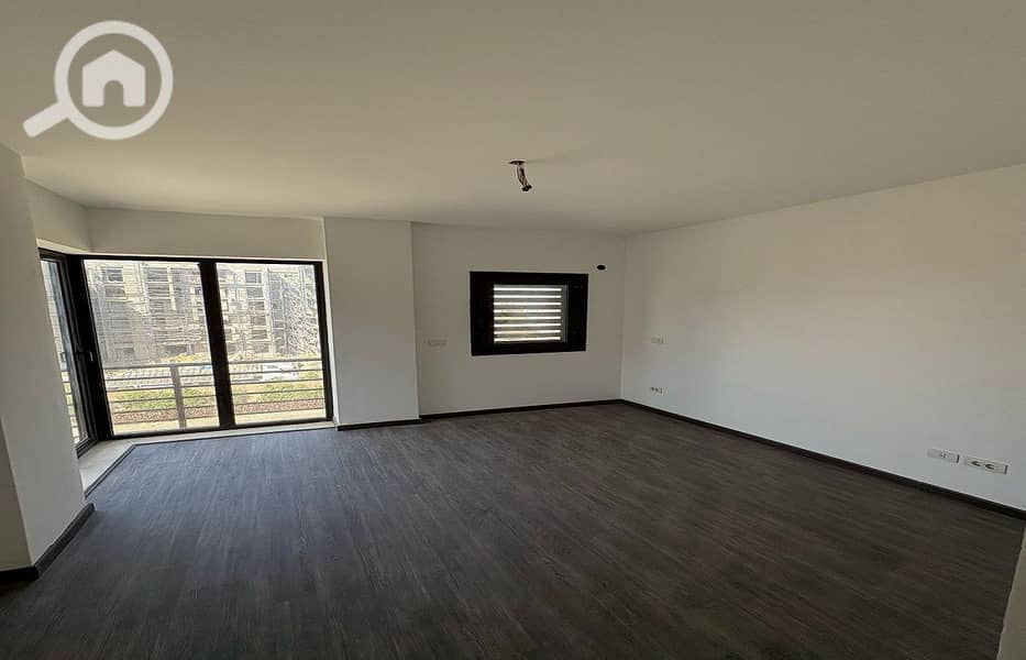 8 33076fcc-8ae7-4d42-91b6-6654b389b38b. jpeg