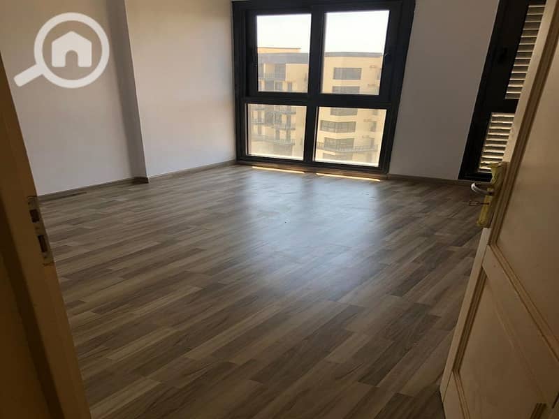 4 86cb03e4-6860-4a32-8644-9d2dba643057. jpg