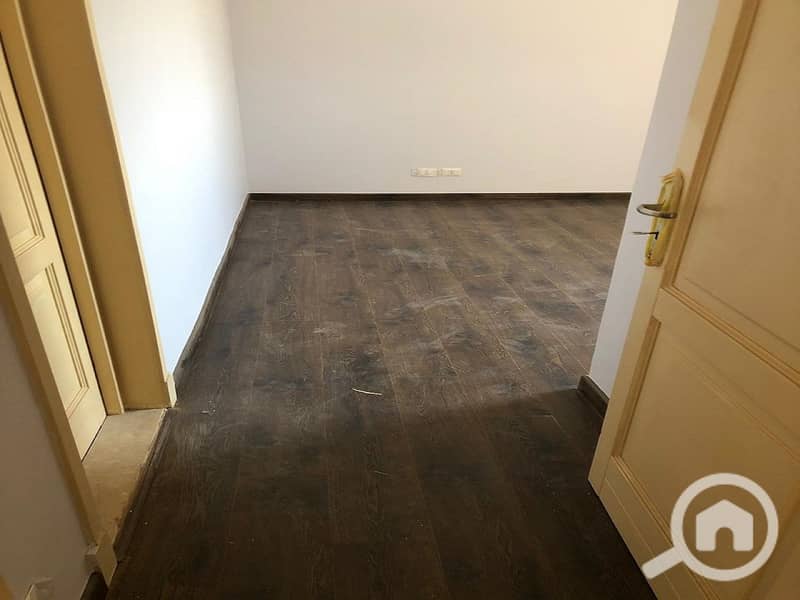 11 e0afae00-f9f0-4c7e-83e6-d2b1009901fb. jpg