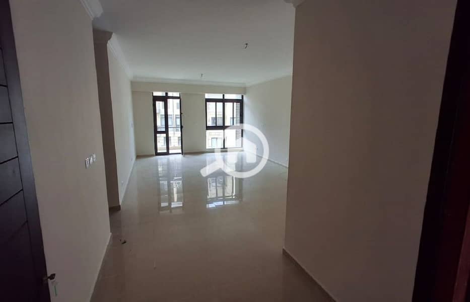 34 1b1885db-a3b0-49ea-95be-531f69c08cfe. jpeg