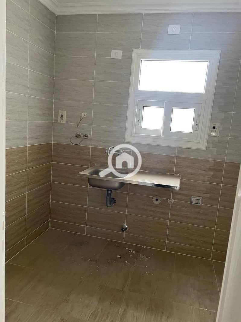 15 a375f0e1-e978-439e-aee5-c4609c15ce2b. jpg