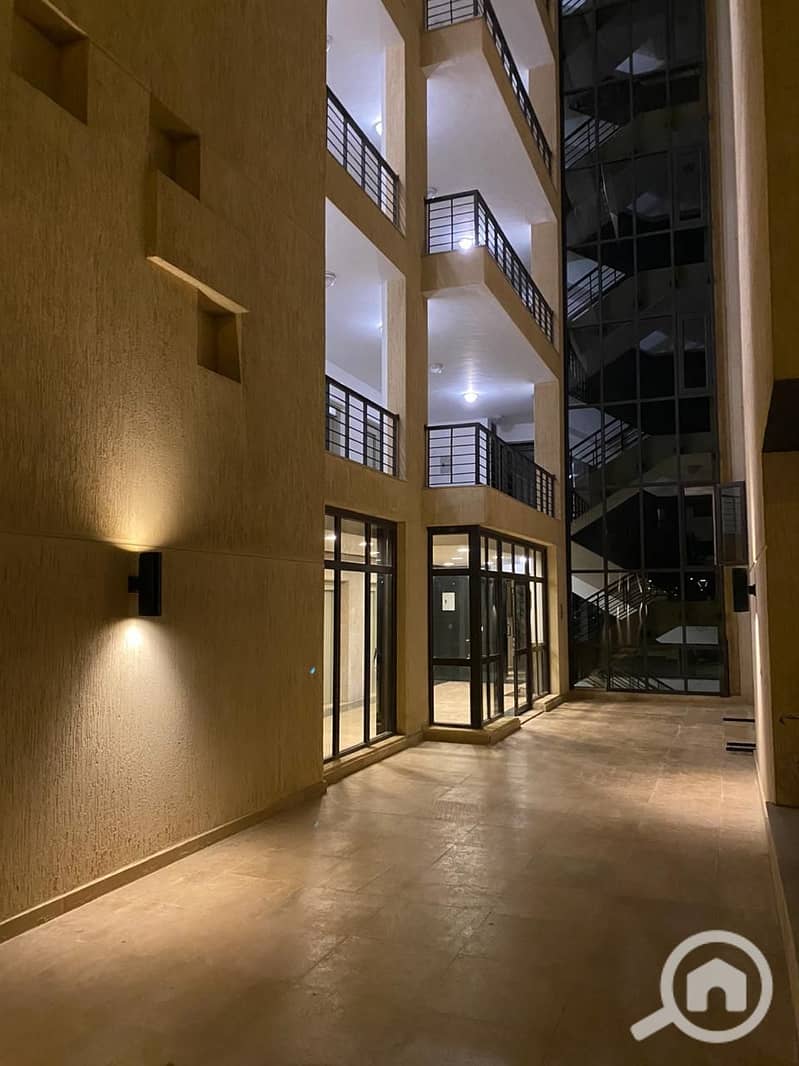 17 7478846e-3a42-474e-9a1f-c8079fec9c43. jpg