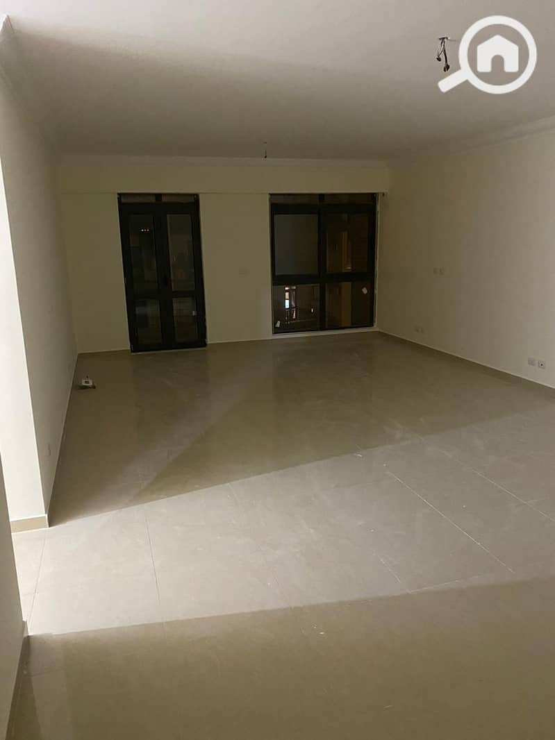 19 ecd5ec1b-4f02-40b5-bff5-e87123dea23c. jpg